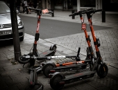 Ceļu satiksmes likumā iekļauj elektroskrejriteņu regulējumu