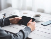 Gandrīz puse uzņēmumu vadītāju pēc pandēmijas plāno daļēji attālinātu darbu 