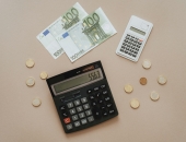 Uzņēmumi pērn nodokļos samaksājuši 8,27 miljardus eiro