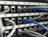 Pieņem Elektronisko sakaru likumu