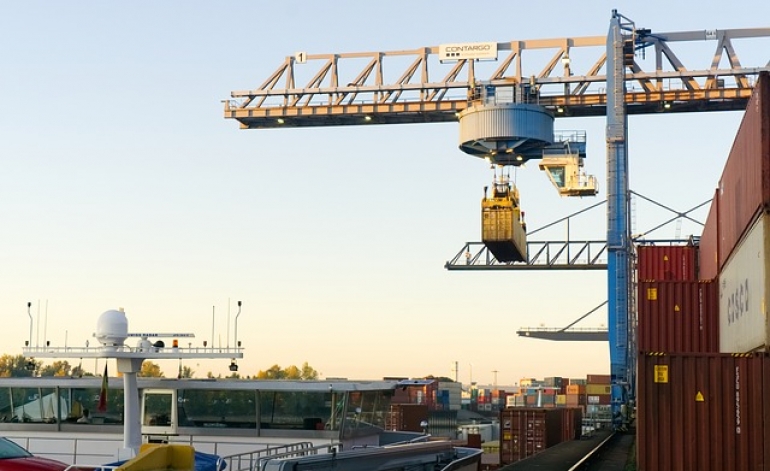 Preču eksporta pieaugums septembrī bija straujākais pēdējo divu gadu laikā