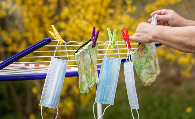 Covid-19 kontaktpersonām ātrāk izsniegs darba nespējas lapas