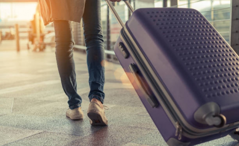 Pieņemti grozījumi Darba likumā efektīvākai nosūtīto darbinieku tiesību aizsardzībai