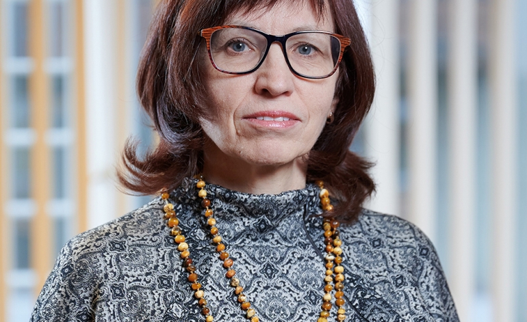 Cilvēkus muļķot nedrīkst