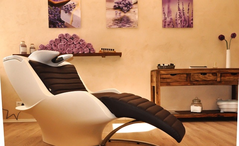 Nevakcinētie pakalpojumu sniedzēji dīkstāves atbalstam varēs pieteikties arī par jūniju