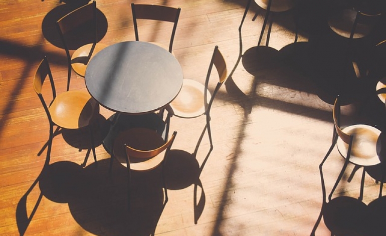 Pakalpojumu sniegšana un klātienes darbs - ar Covid-19 sertifikātu