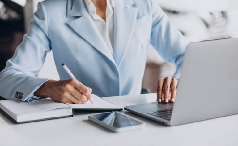 Kādi izdevumi ir attiecināmi uz saimniecisko darbību?