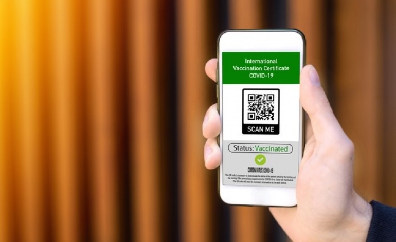 Pagarina termiņu, līdz kuram drīkst strādāt bez Covid-19 seritifikāta