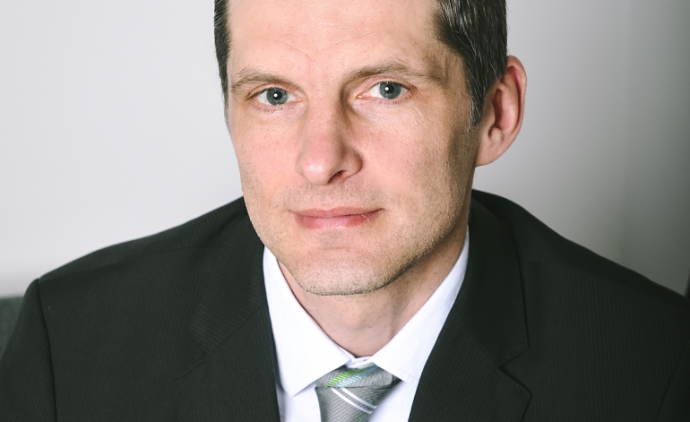 Ekonomika neapstājas