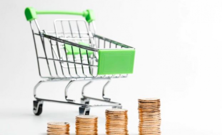 Inflācija pagaidām vēl turpina kāpt